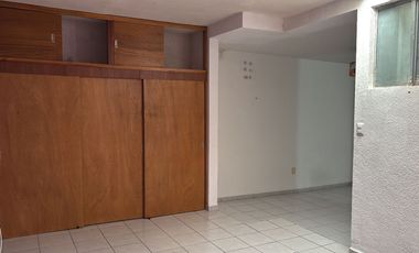 CASA EN VENTA EN EL SAUZALITO