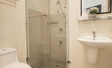 Ready For Move-In Executive Studio unit for SALE in Tagaytay