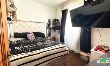 SE VENDE LINDA Y AMPLIA CASA DEL EMBLEMÁTICO JORGE PEDREROS CON EXCELENTE UBICACION Y EN UN SECTOR TRANQUILO.