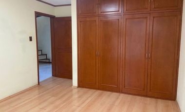 4 RECAMARAS, CERCA DE MIRAMONTES Y TAXQUEÑA, JARDÍN, EN EXCELENTE ESTADO