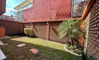 4 RECAMARAS, CERCA DE MIRAMONTES Y TAXQUEÑA, JARDÍN, EN EXCELENTE ESTADO