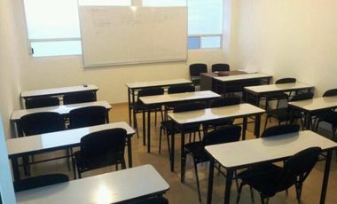 edificio sobre el bulevard minero