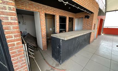 Local en Renta en el Corazon de Loma Dorada