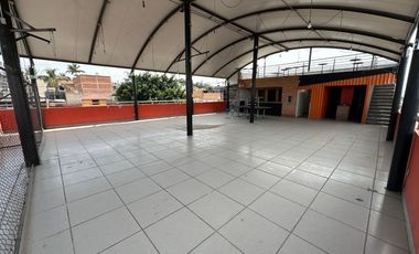 Local en Renta en el Corazon de Loma Dorada