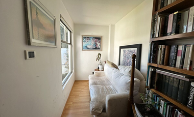 CASA REMODELADA Y LLENA DE ESPACIOS EN EL CORAZÓN DE PEDREGAL DE SAN FRANCISCO