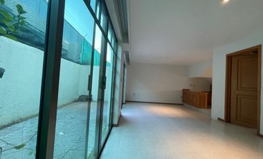 Casa En Coto En Renta De Lujo Jardines De La Patria, Zapopan, Jalisco