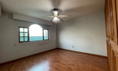 Casa En Coto En Renta De Lujo Jardines De La Patria, Zapopan, Jalisco