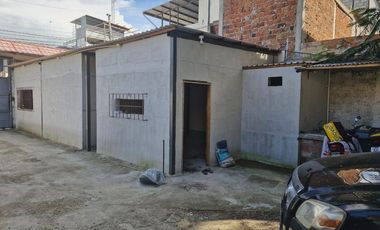casa con terreno de venta en manta sector centro