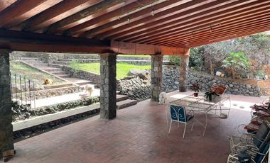 Casa que se vende como Terreno, Colonia Delicias, Cuernavaca, Morelos.
