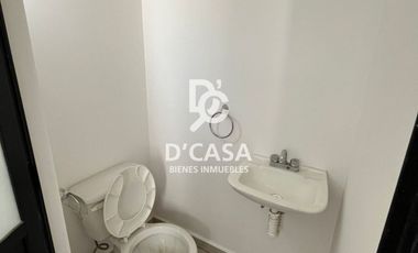 SE RENTA CASA EN CASCO VIEJO
