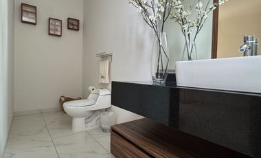 CASA EN VENTA EN LOMAS DEL MOLINO