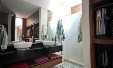 CASA EN VENTA EN LOMAS DEL MOLINO