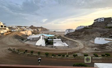 Venta Casa de Playa con Terraza y Vista al Mar | Playa Honda – 5 Dormitorios