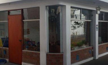 VENTA CASA COMO TERRENO - SURCO