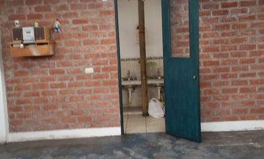 VENTA CASA COMO TERRENO - SURCO