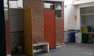 VENTA CASA COMO TERRENO - SURCO