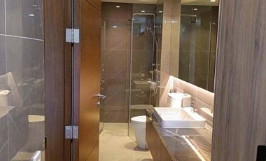 House and Lot for Sale in Alabang West Village at Las Piñas City