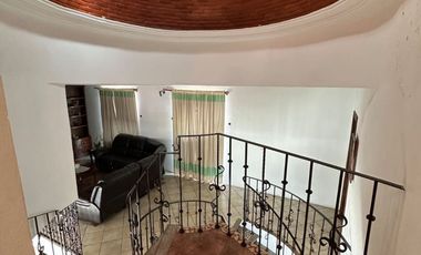 Casa en Venta Muy Amplia y con Excelente Ubicación