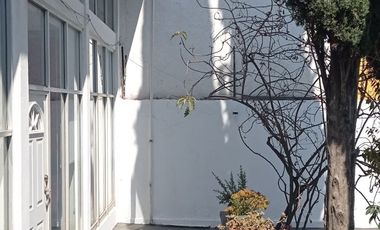 Hermosa Casa en Venta en Bosques del Lago