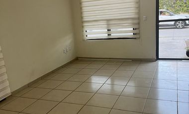 CASA EN RENTA EN EL CAMPESTRE