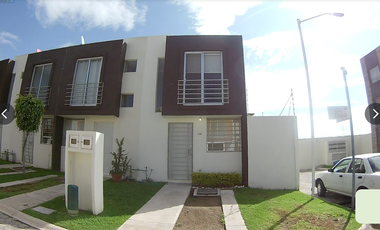Casa en Venta en Fraccionamiento Oberoi, San Francisco Ocotlán Puebla JP