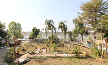 Luxury 4-Bedroom, 5-Bath Modern Home for Sale in Nong Khai, Thailand – 664 Sq. M.
