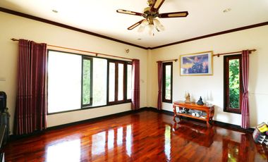 Luxury 4-Bedroom, 5-Bath Modern Home for Sale in Nong Khai, Thailand – 664 Sq. M.