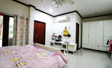 Luxury 4-Bedroom, 5-Bath Modern Home for Sale in Nong Khai, Thailand – 664 Sq. M.