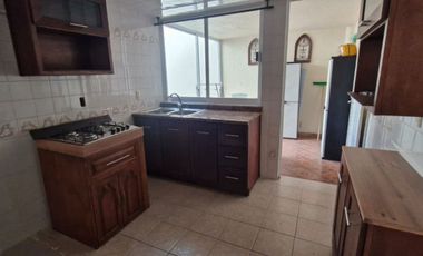 DEPARTAMENTO EN PLANTA BAJA CON ESTACIONAMIENTO