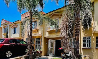 CASA EN VENTA DENTRO DE COTO PRIV ZAPOPAN JAL.