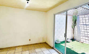 CASA EN VENTA DENTRO DE COTO PRIV ZAPOPAN JAL.