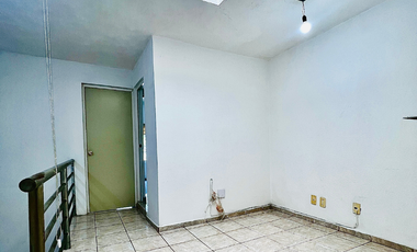 CASA EN VENTA DENTRO DE COTO PRIV ZAPOPAN JAL.