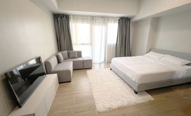 Fully Furnished Studio Unit for Rent at Uptown Arts Residence