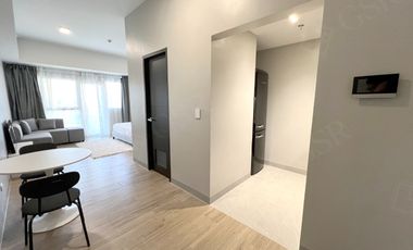 Fully Furnished Studio Unit for Rent at Uptown Arts Residence