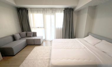 Fully Furnished Studio Unit for Rent at Uptown Arts Residence