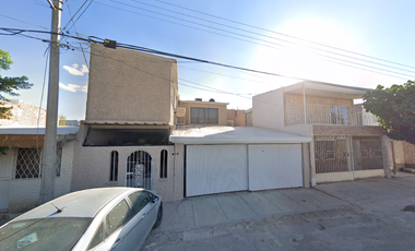 Casa en Remate cerca a Club Deportivo Campestre en Torreón, Coahuila