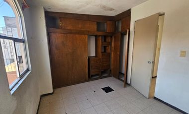 CASA EN CONDOMINIO EN VENTA 3 RECÁMARAS 1 BAÑO 1 AUTO LOS SAUCES TOLUCA