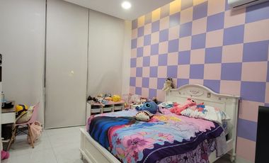 En alquiler lujosa y moderna casa amoblada vista al lago en Isla Mocoli, via a Samborondon