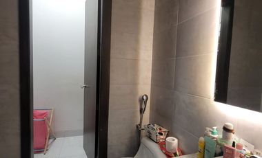 En alquiler lujosa y moderna casa amoblada vista al lago en Isla Mocoli, via a Samborondon