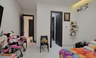 En alquiler lujosa y moderna casa amoblada vista al lago en Isla Mocoli, via a Samborondon