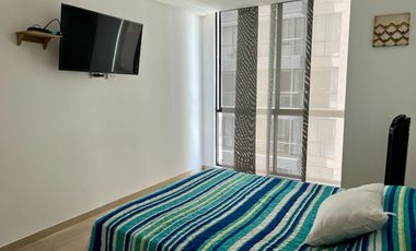 Apto Amoblado fresco y amplio 2 BDR 2 BATH en emblamatica edificacion junto a los centros comerciales