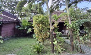 Hotel Resort di Ujung Genteng Sukabumi, Jawa Barat dengan view pantai