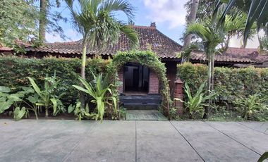 Hotel Resort di Ujung Genteng Sukabumi, Jawa Barat dengan view pantai