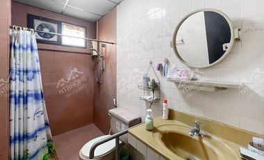 เกร็ดแก้วการ์เด้น 2 ปากเกร็ด ติดถนนติวานนท์ ใกล้ รร. ชลประทานฯ