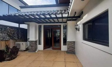 HOUSE AND LOT  MULTINATIONAL VILLAGES FOR SALE | 6 Bedrooms, 3 Parking garage, Paranaque city.