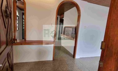 ENTRE RÍOS: SE ALQUILA DEPARTAMENTO DE 4 HABITACIONES ( CON SEGURIDAD )