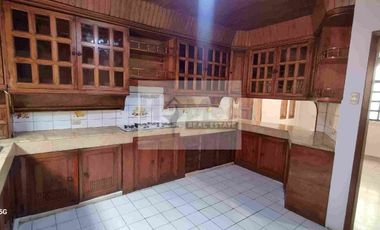 ENTRE RÍOS: SE ALQUILA DEPARTAMENTO DE 4 HABITACIONES ( CON SEGURIDAD )