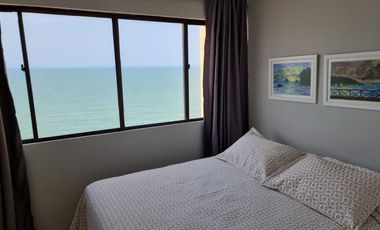 ARRIENDO APARTAMENTO FRENTE Al MAR