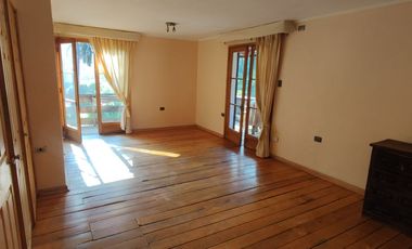 SE ARRIENDA DEPARTAMENTO INTERIOR EN EL ARRAYÁN, LO BARNECHEA