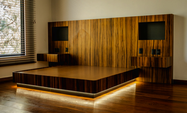 ¡Casa en club de golf Altozano!